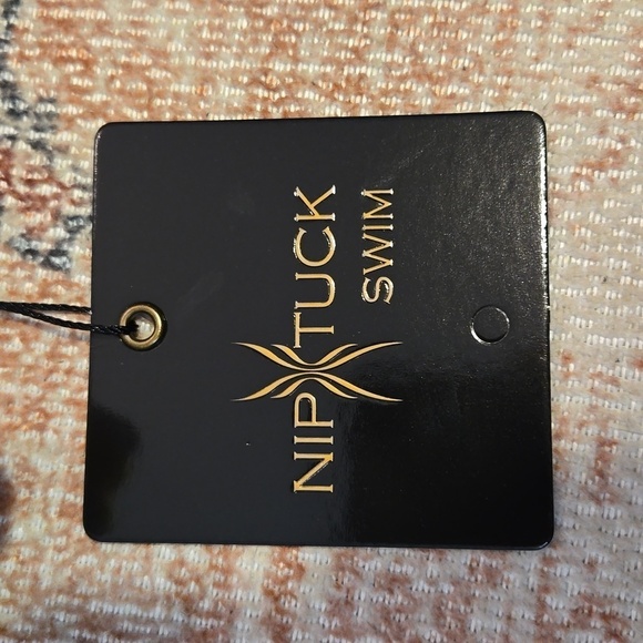 Niptuck Swim Yellow Floral One Piece Multi Fit Cup Swimsuit Size 6 - Picture 6 of 8